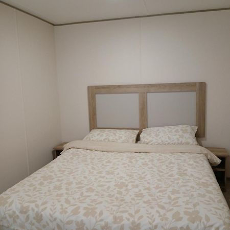 Gold Plus Caravan Димчерч Екстер'єр фото